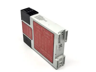 IM-T-9A | Banner  Light Curtain Safety Relay Module 61425 -  For parts or not working