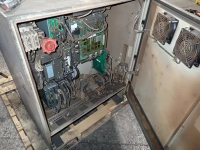 USED 2012 YASKAWA MOTOMAN MOTOMANMH6