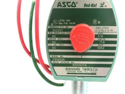 NEW ASCO 8320G174 SOLENOID VALVE