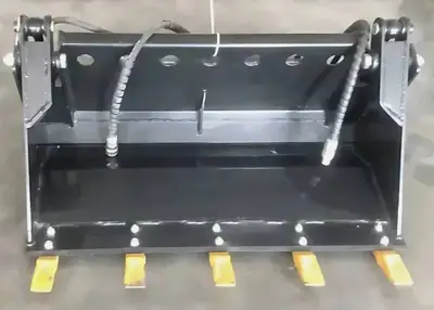 AGT 4-1 Mini Skid Bucket with Teeth!!!