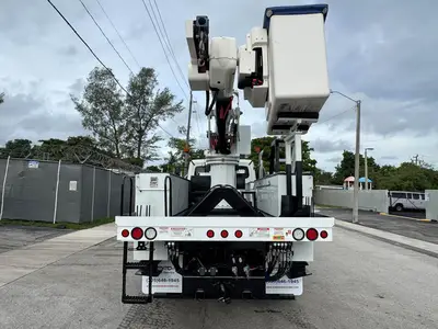 Used 2019 FREIGHTLINER M2 106 Tractors & Trailers Florida US | Truck and Van Outlet #1506263