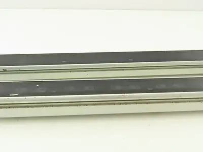 Keyence SL-C36H-R | SL-C36H-T Light Curtain Transmitter Receiver Set 700mm 24VDC