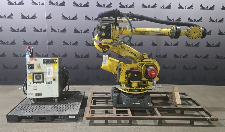 Used 2016 FANUC FANUC R-2000iB/185L + R-30iB Robots Michigan US | iGAM Industrial Marketplace #1144130