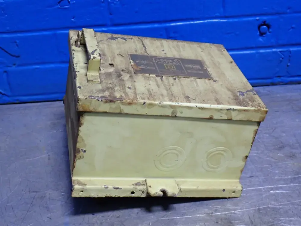 USED SQUARE D SD9351