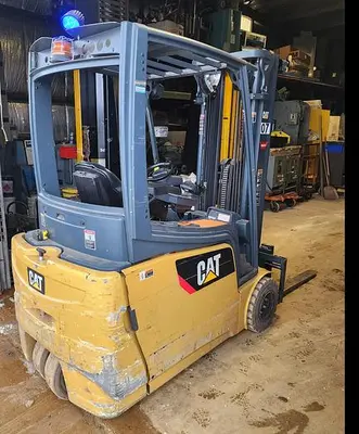 USED 2015 CATERPILLAR 2ET4000