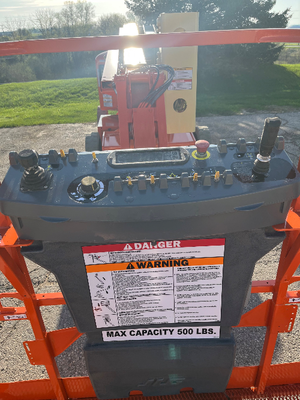 USED 2016 JLG E450AJ