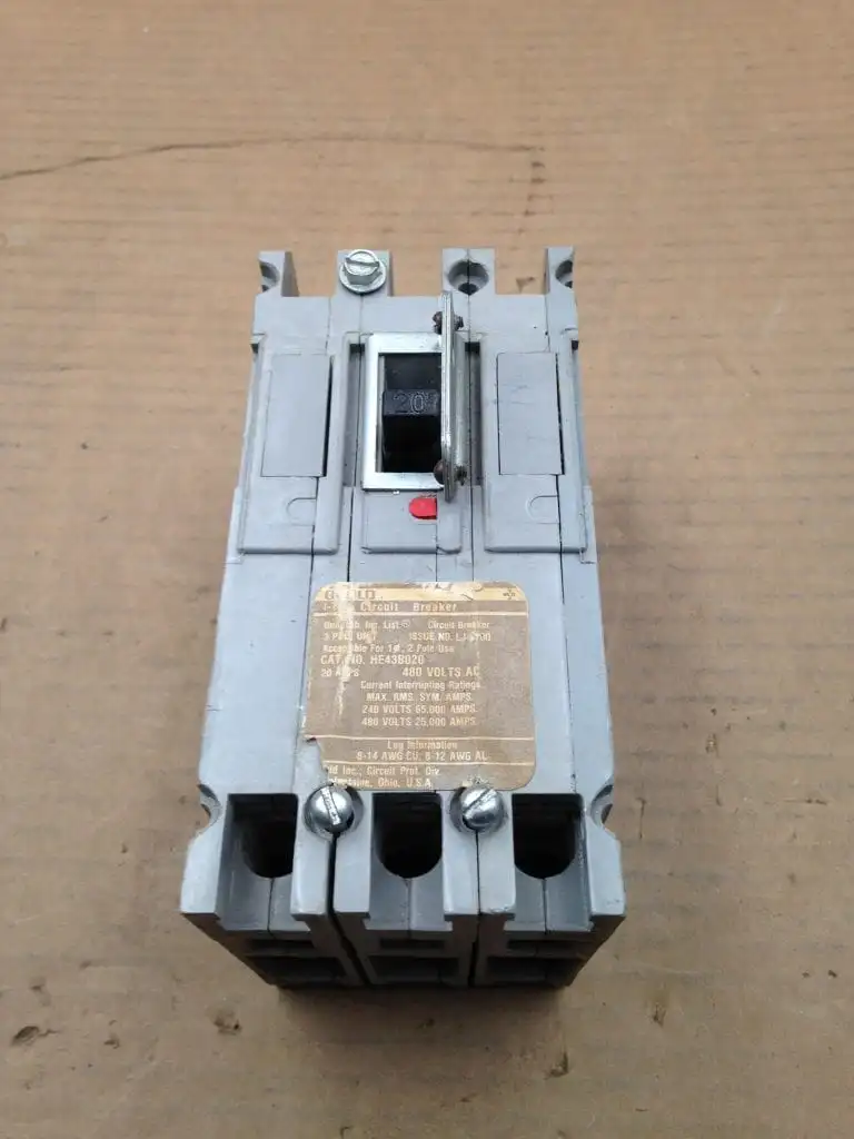 Gould HE43B020 3 Pole 20A Circuit Breaker 480VAC