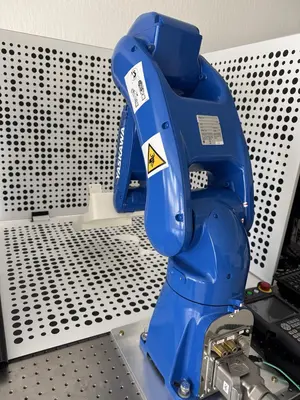 USED 2019 YASKAWA MOTOMAN GP8 YR-1-06VX8-A00