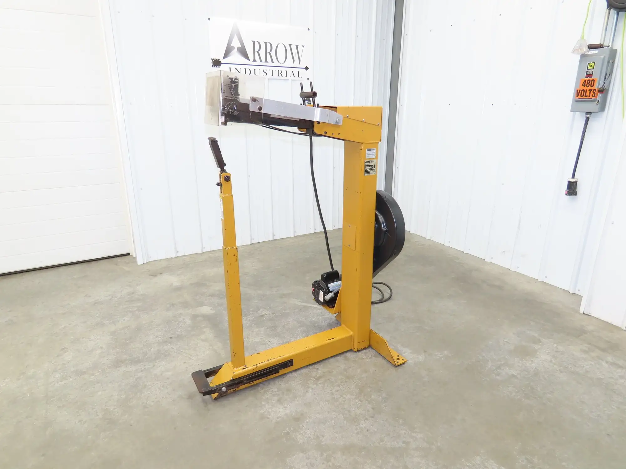 Stanley Bostitch Post Stitcher Box Stapler 24" Throat Cardboard Carton