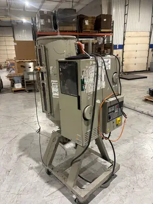 Used CONAIR HOPPER AND DRYER SYSTEM Hopper Dryers Michigan US | Maverick Industrial Sales #1091865