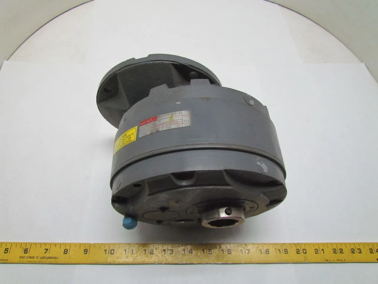 Boston Gear 001 F226D-17-B7 143T Face Mount 17:1 Ratio Speed Reducer Gear Box
