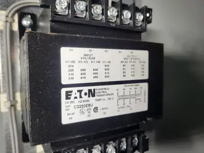 Freedom Series 2100 Motor Control Center 3000 Amp Switchgear Unit