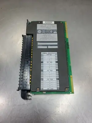 USED Allen-Bradley 1771-OQ16 Ser. A Isolated 24VDC Output Module, Firm. Rev. A