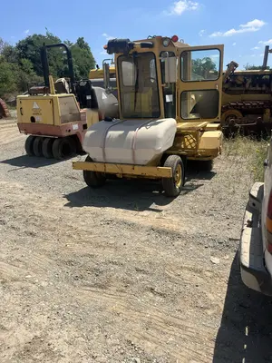 Used 2004 SUPERIOR BROOM DT80J Street Sweeper North Carolina US | Proxy Equipment #1426106