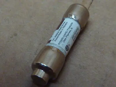 USED LITTELFUSE KLKR-15