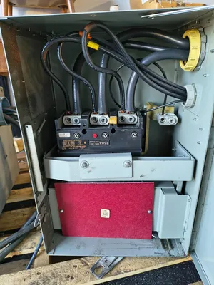 GENERAL ELECTRIC AC425JK6 Busway | ESS Industrial Equipment Sales (6)