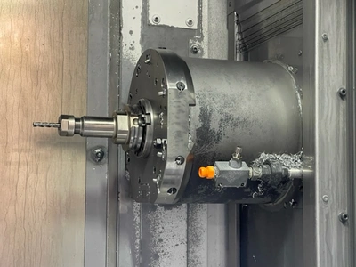 2014 OKUMA MB-5000H 12 Pallets 146 Tools
