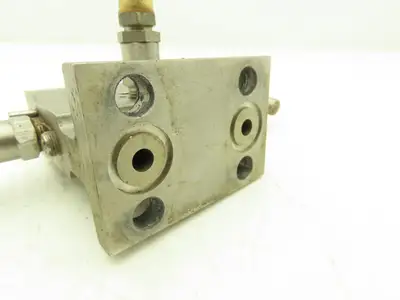 Anderson Greenwood M4TVS 3 Valve Differential Pressure Manifold Flange 1/2" NPT