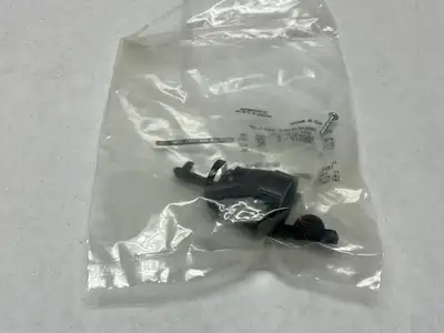 206070-8 | TE Connectivity  Straight Cable Clamp Kit Shell Size 17 - New