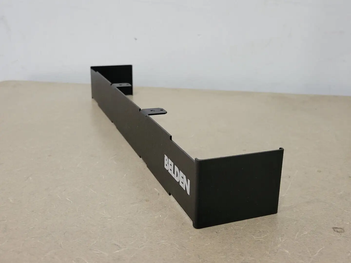 NEW BELDEN AX103932
