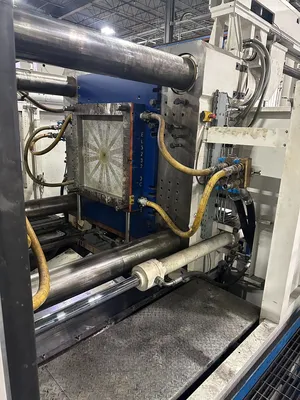 2021 KRAUSS MAFFEI KM 1300-24500 MX Horizontal Plastic Injection Molding Machines | JYC MACHINERY (7)