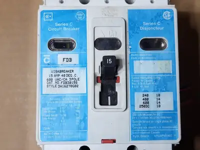 Used EATON CUTLER-HAMMER FDB3015S Switchgears British Columbia CA | Lenmark #477711