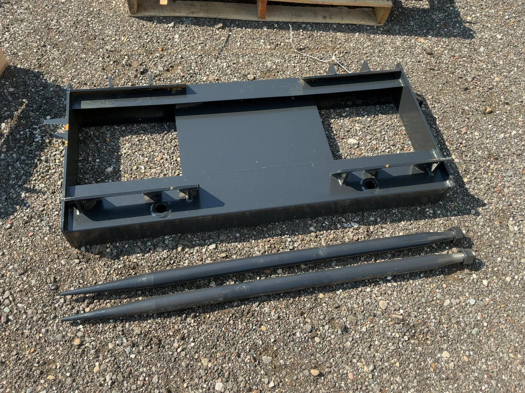 New JCT Bale Spear Skid Steer Attachment, Universal Quick Attach, Has Two Spears that Stick Out Appr...
