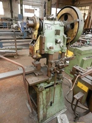 USED PINAT RP 6 TON