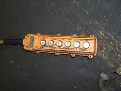 USED CM R