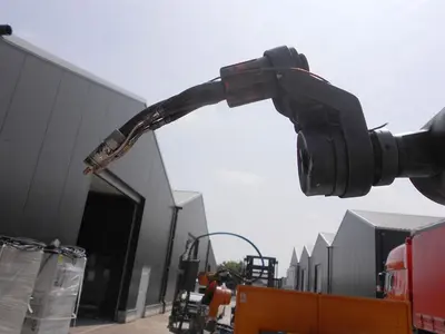 USED CLOOS ROMAT 320 COMPACT ROBOT WELDINGUNIT