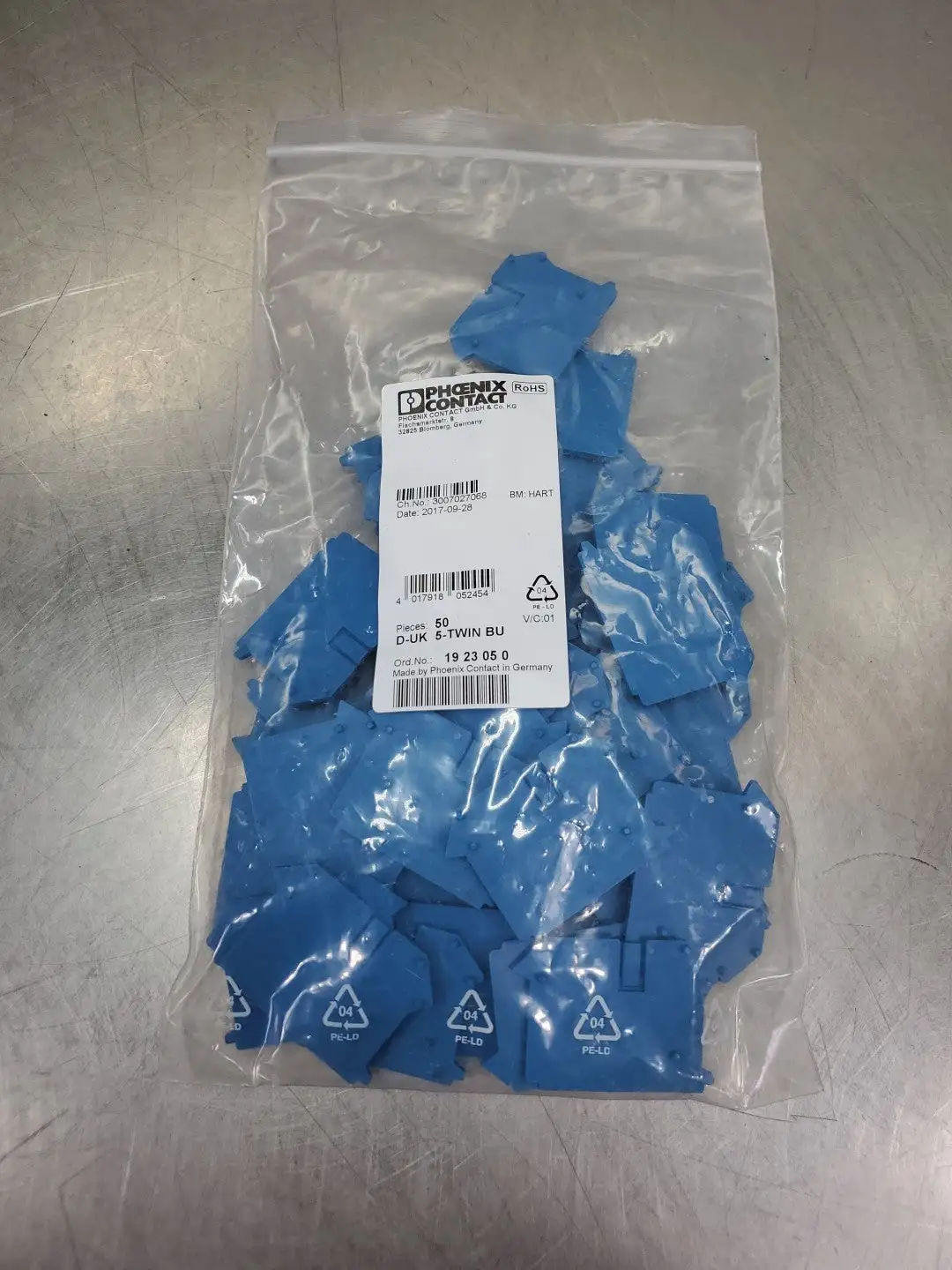 PHOENIX CONTACT D-UK 5-TWIN BU (1923050) TERMINAL END BLOCK. 4E-2