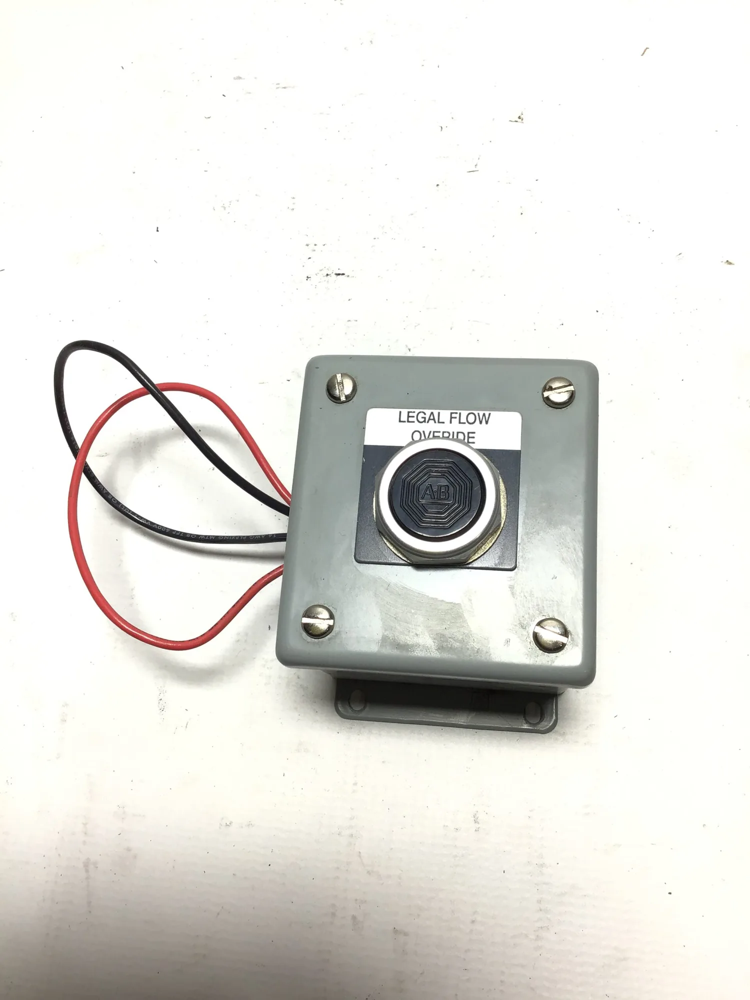 Allen-Bradley Pushbutton Control Station