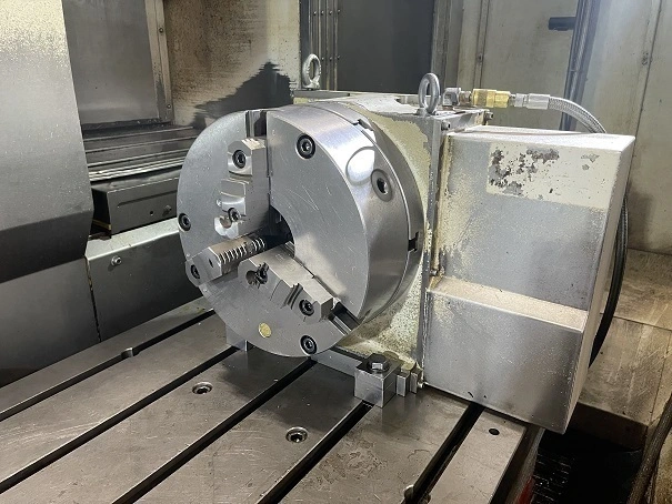 Used 2004 MAZAK VTC 250D /50 - 4 AXIS MACHINING CENTERS, VERTICAL