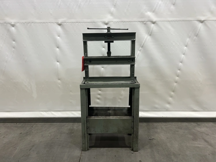 Used OTHER UT10-A H-Frame Presses Michigan US | Vander Ziel Machinery Sales #482797