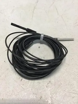 USED OMRON E32-D32