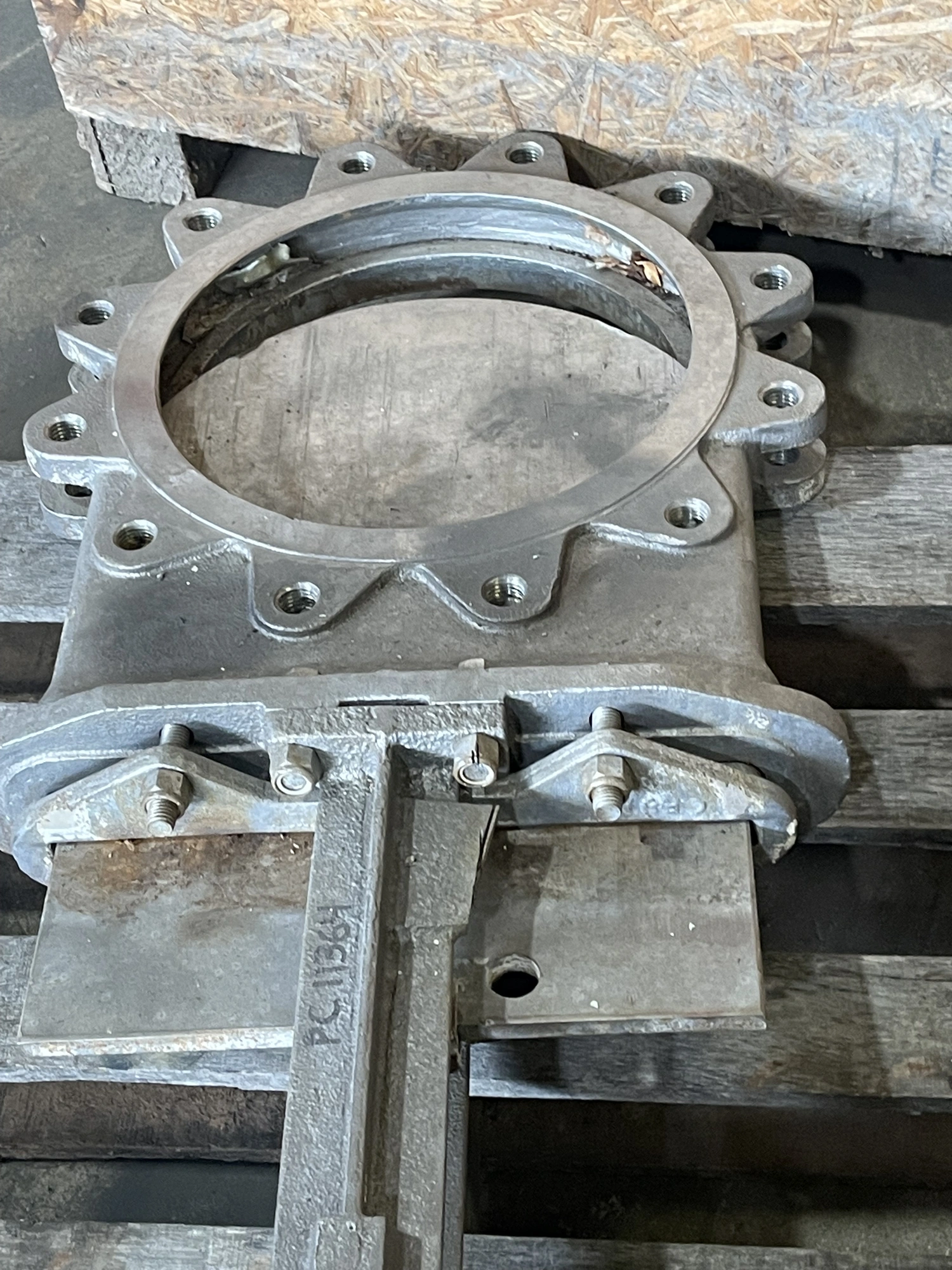 Hilton 14"-150 Knife Gate Valve Air Operated