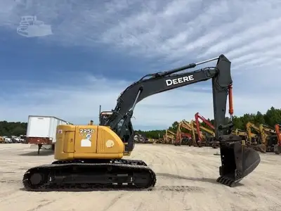 Used 2011 DEERE 225D LC Crawler Excavators North Carolina US | Southeastern Equipment Corp #1467726