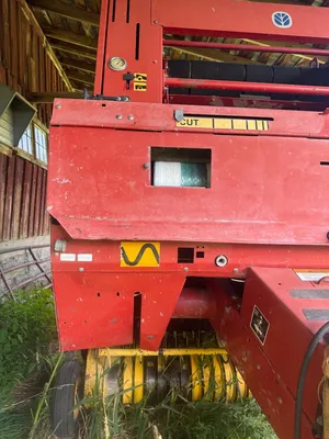 NEW HOLLAND 648 Balers | Penncon Management, LLC (11)