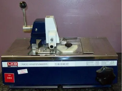 Used _UNKNOWN_ 8AX37 CAST ALUMINUM BENCH BRACKET Knife Grinders Texas US | Bamko Surplus Process Equipment #937463