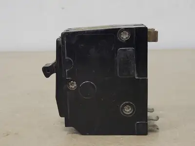 USED SQUARE D QO240