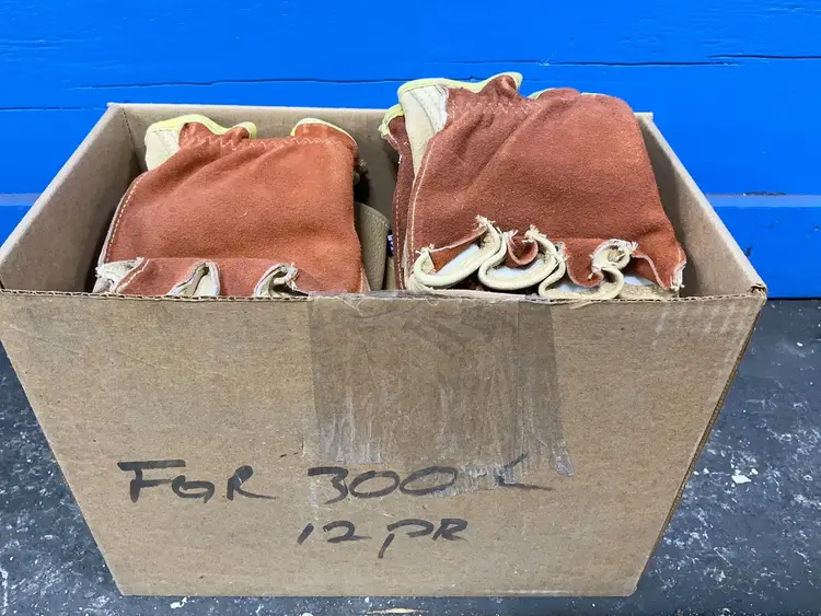 Used ELLIOTT FGR300 Gloves Ohio US | HGR 24 #1321535