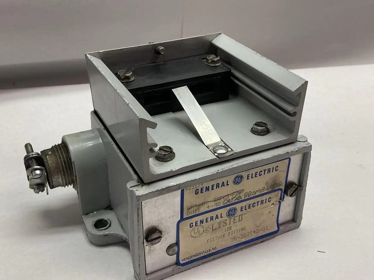 Used GE RBOMB-FDG Electrical Boxes Ohio US | Surplus Asset Holdings #1403097
