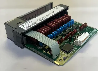 USED ALLEN-BRADLEY 1746-IA16