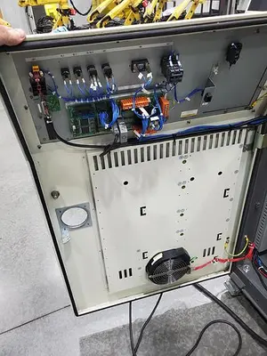 USED 2012 FANUC M-900IA/260L