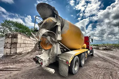 Used 2004 VOLVO VE-D12 Concrete Mixer Trucks Pennsylvania US | Proxy Equipment #1378243