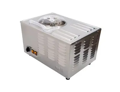 Musso Stella Ice Cream Maker 3 Liter Capacity – 110V, 250W
