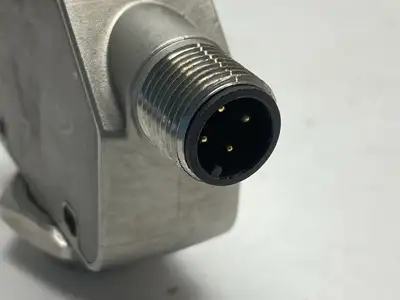 USED BANNER Q4X SERIES ALL PURPOSE PHOTOELECTRIC SENSOR 10-30VD 801918