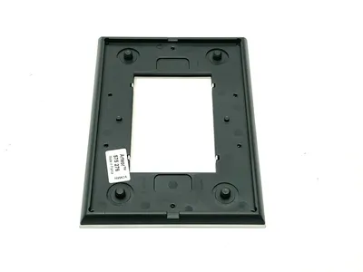 575 276 | Legrand Arteor  Cover Plate - Used