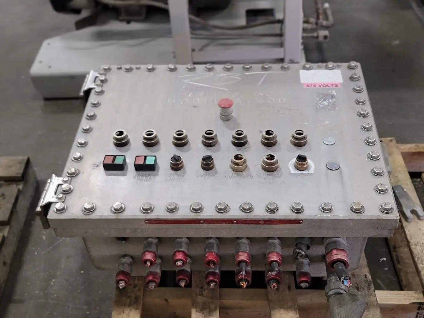 Used CROUSE-HINDS EJB241808 Misc Electrical & Power Parts British Columbia CA | Lenmark #252984