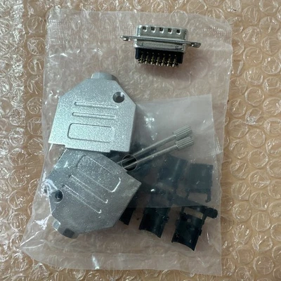 NEW Amphenol 4V20203C L717DA15PST3